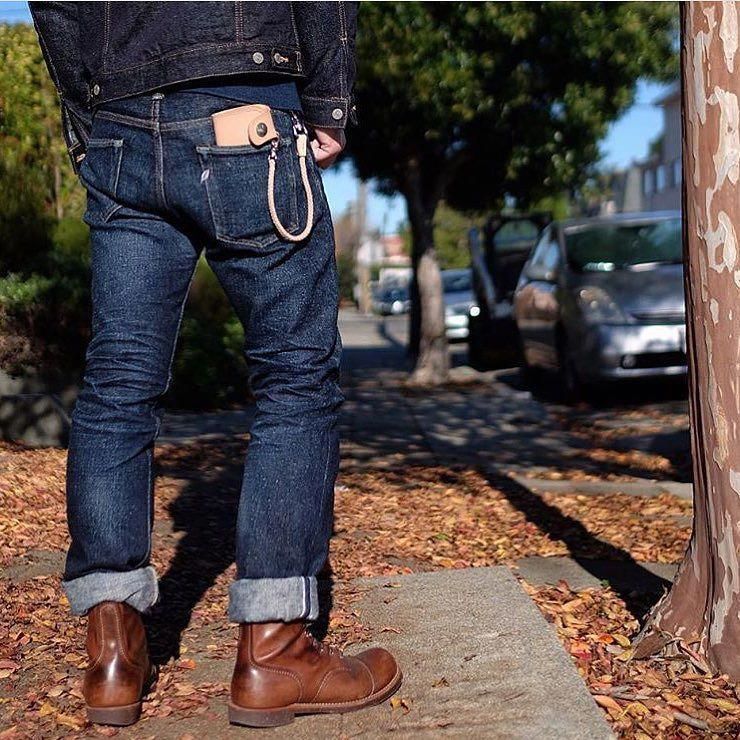 Как носить высокие мужские ботинки с джинсами