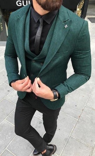 Как и с чем носить: темно-зеленый пиджак, темно-зеленый жилет, черная шелковая классическая рубашка, черные классические брюки
