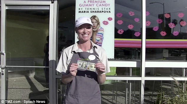 Lucky lady! Pinkberry employee Keila was given $100 by the generous actress