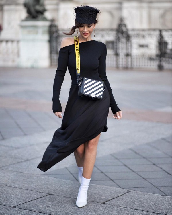 Стильные трикотажные платья осень-зима 2019-2020: фото идеи луков