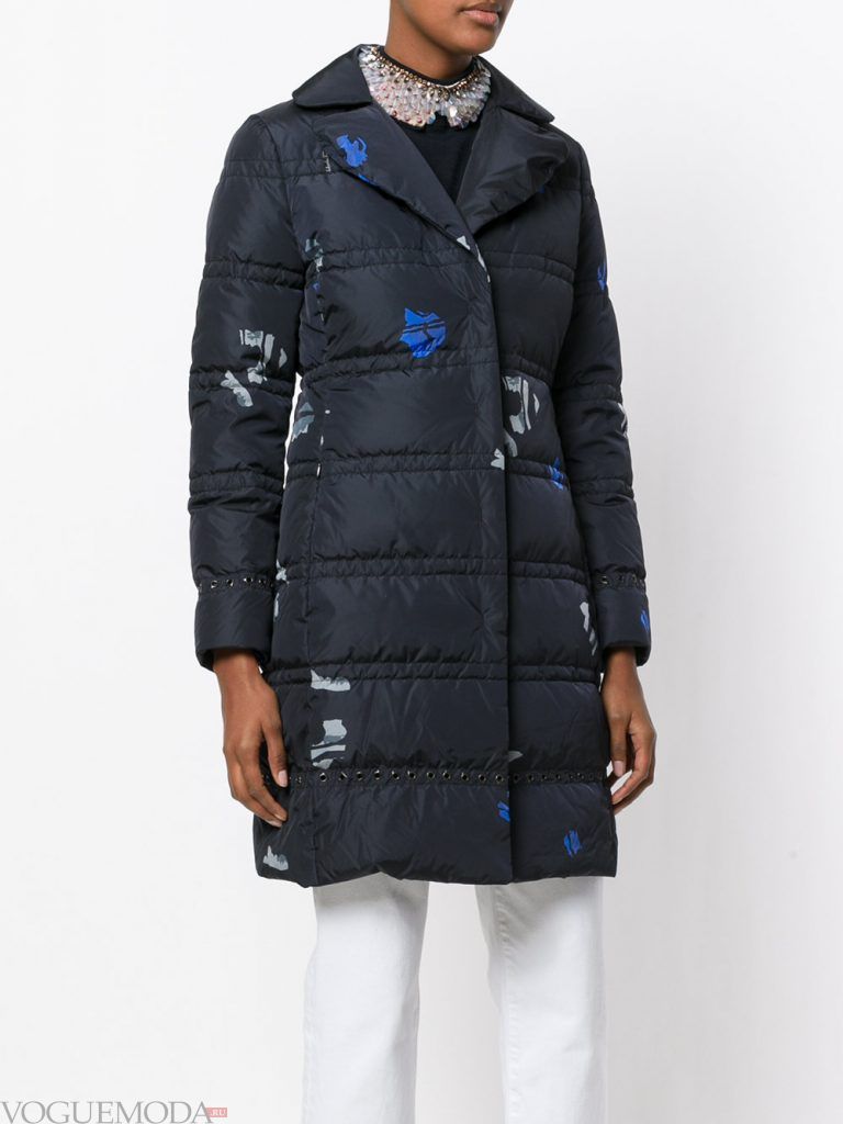 Верхняя одежда осень зима 2020 2021: бежевое пальто