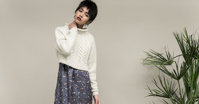 Укороченный свитер – подборка фото самых модных моделей