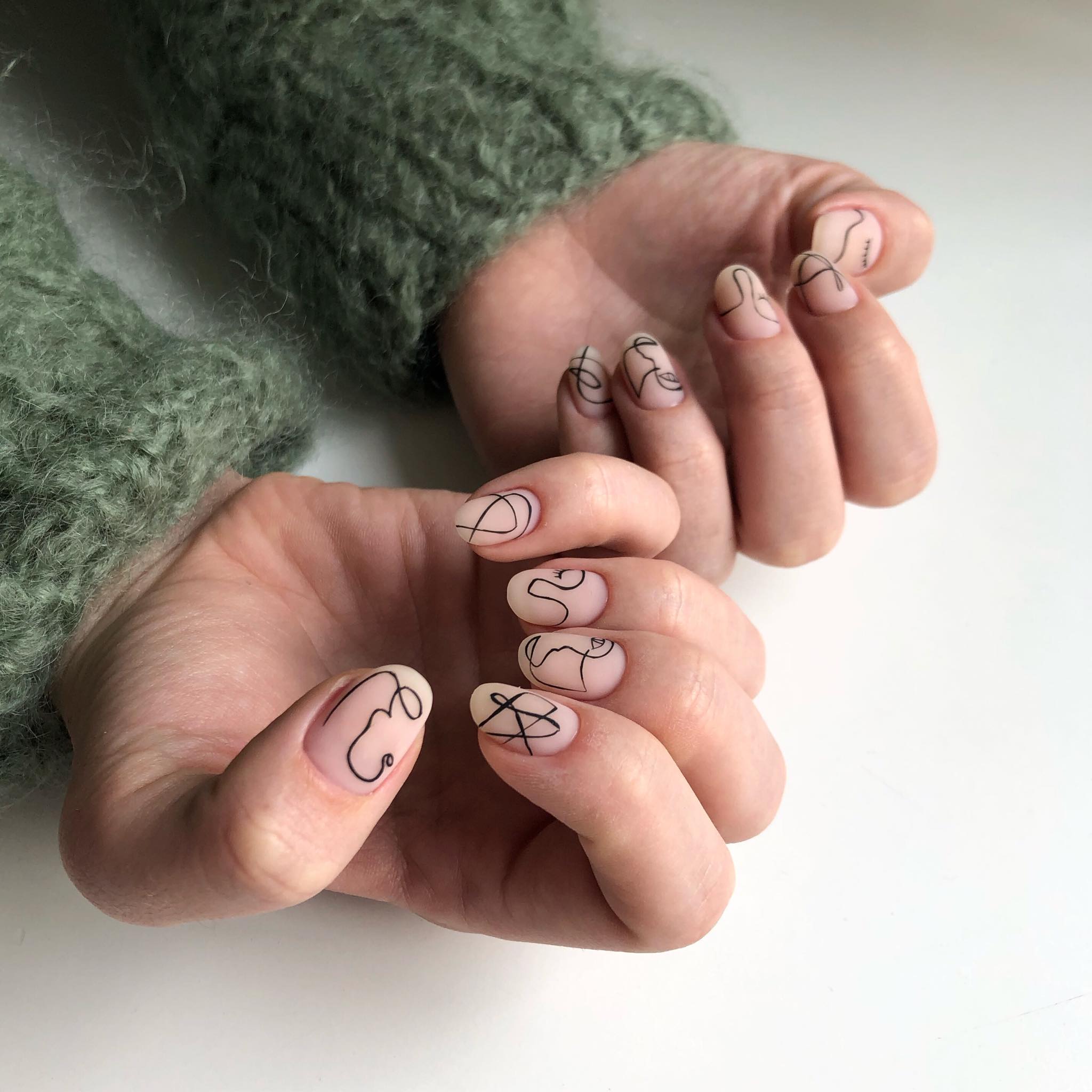 «Сейчас во всем мире становится очень популярен Russian manicure». Anna Nails Berlin — о нейл-индустрии (фото 11)
