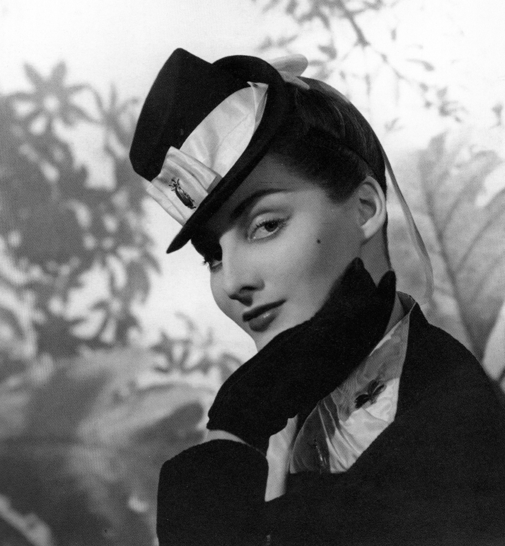 elsa-schiaparelli-mini-top-hat